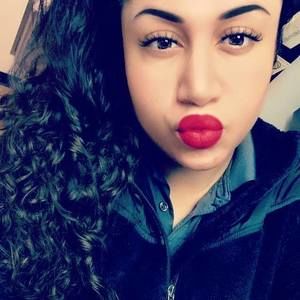 Meet your Posher, Marissa